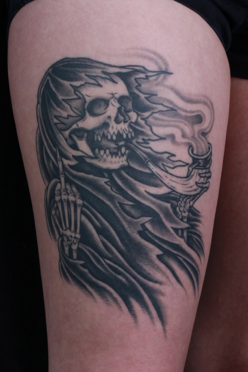 brian-thurow-dedication-tattoo-thigh-black-and-grey-smoking-reaper